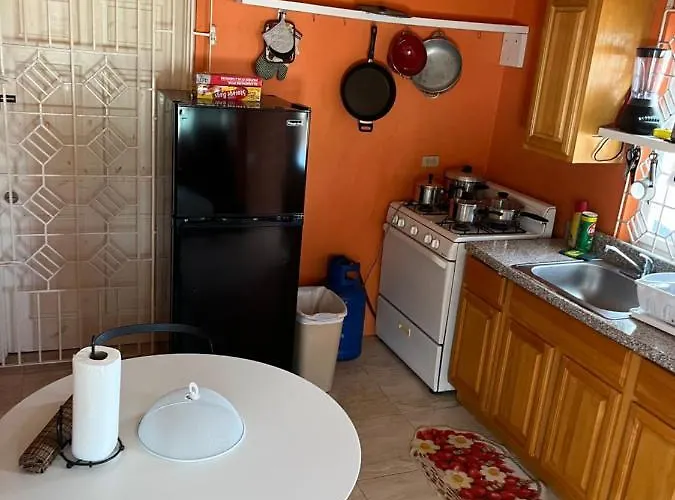 Cool Breeze Mobay Apartment Montego Bay